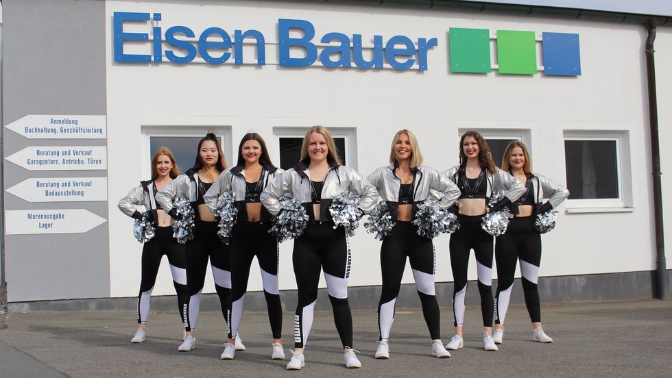 Eisen Bauer präsentiert kommende Saison das medi-Cheerdance-Team der Diamonds