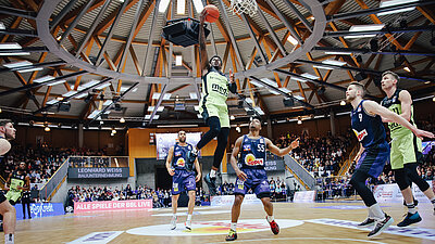 Gutes Spiel, aber schwache Freiwurfquote: medi bayreuth unterliegt 85:90 in Crailsheim