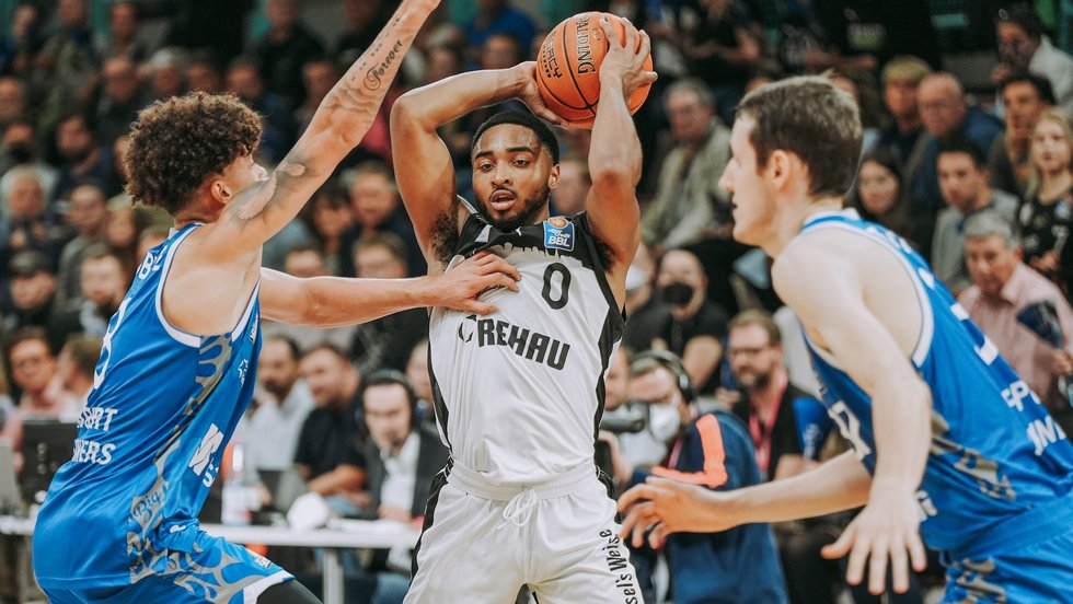 medi bayreuth startet mit Heimsieg in die neue Spielzeit in der easyCredit BBL