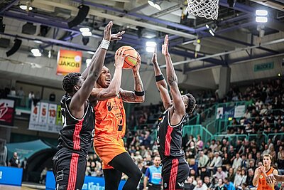 Mit Team-Basketball auch in Wolmirstedt bestehen