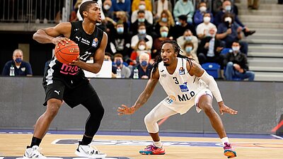 medi bayreuth gibt 23 Offensivrebounds ab, gewinnt aber dennoch mit 89:87 in Heidelberg