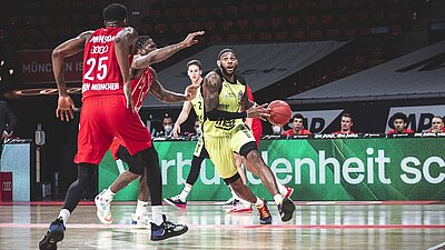 FC Bayern Basketball klar besser! HEROES OF TOMORROW unterliegen in München mit 62:83