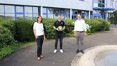Vertragsverlängerung: Schwede Maschinenbau GmbH bleibt Partner von medi bayreuth