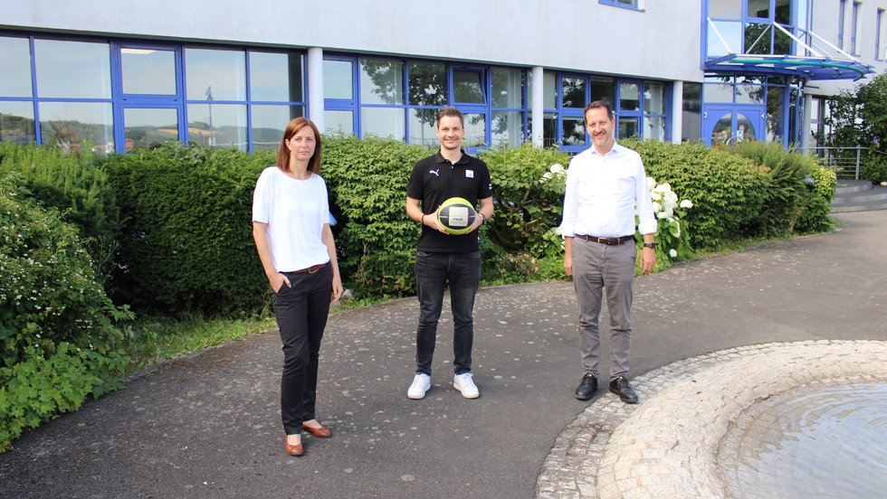 Vertragsverlängerung: Schwede Maschinenbau GmbH bleibt Partner von medi bayreuth