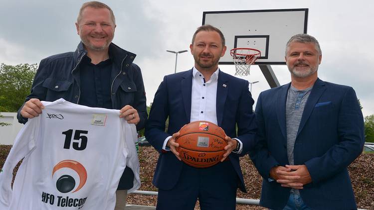 “Never change a winning team” - HFO Telecom bleibt Premium Partner von medi